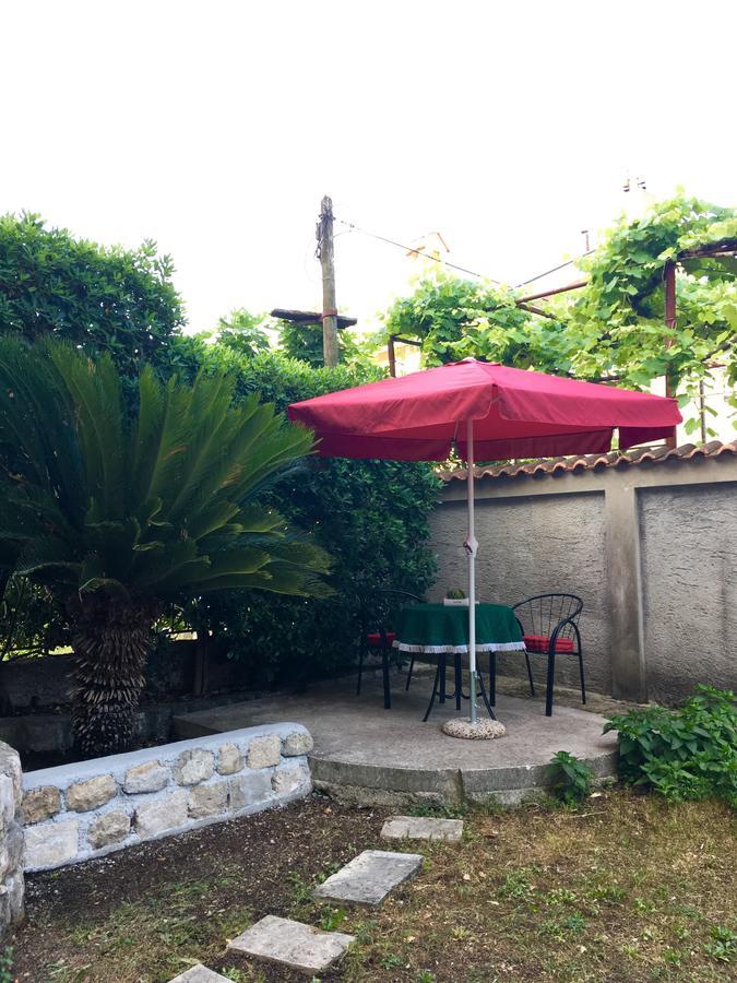 Apartment Garden Kotor Exteriér fotografie